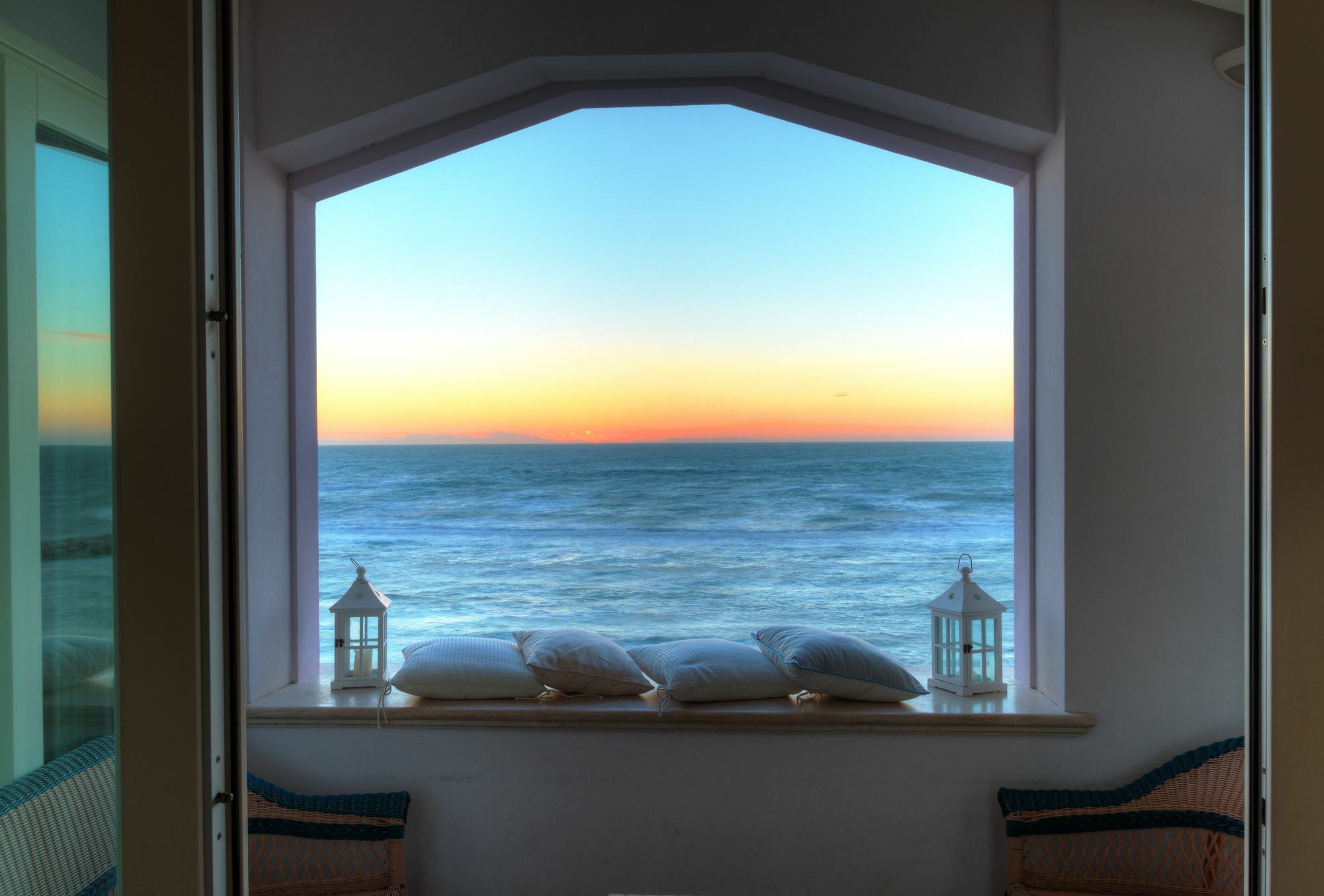 Villa Lilla Sulla Spiaggia Di San Vincenzo Luxury ภายนอก รูปภาพ